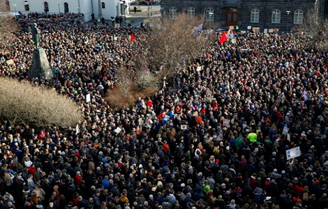 demonstratii islanda panama papers