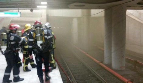 metrou fum incident