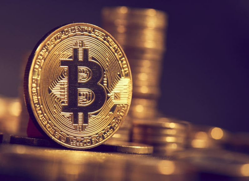 Newsletter Monede Virtuale: De ce tinde Bitcoin să crească în weekened-uri?